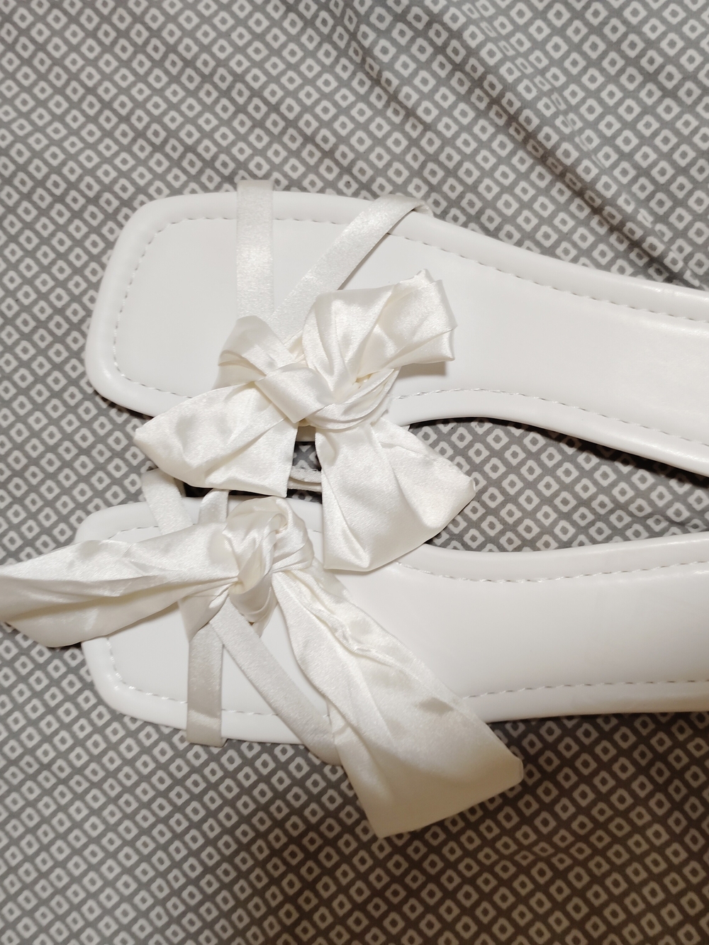 Satin Bow White Women's Slide Sandals